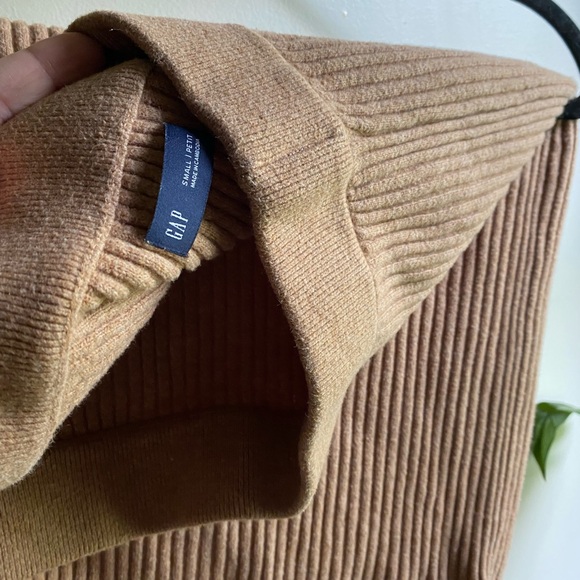 GAP Knit Skirt NWOT - Picture 2 of 2